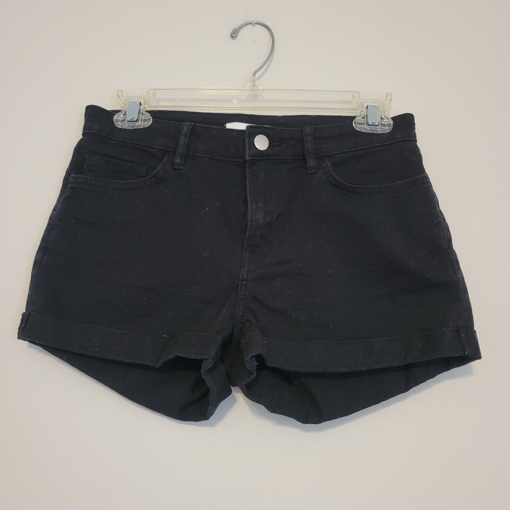 H&M Black Denim Shorts Size 6